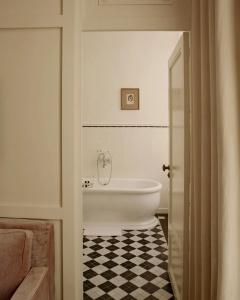 Château Voltaire - 40