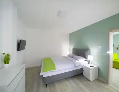 Live & Sleep - 1