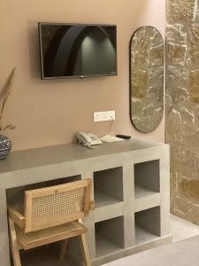 Vrachia Beach & Suites - Adults Only - 332