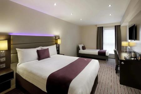 Premier Inn London Hendon - The Hyde - 30