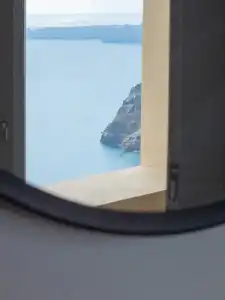 Caldera Cliff Illusion Suites - 145