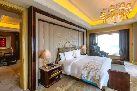 Wanda Reign Wuhan - 132
