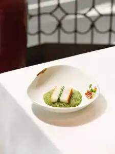 Capella Shanghai, Jian Ye Li - 13