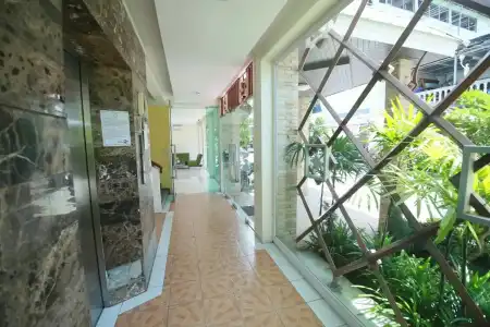 The Icon Place at Nurn Plub Wan - 33