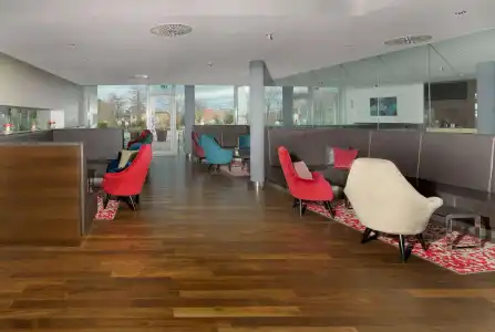 Ramada by Wyndham Dresden - 13
