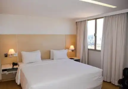 América Bittar - 30