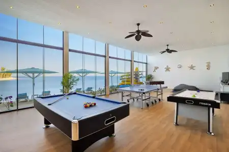 Anantara World Islands Resort - 16