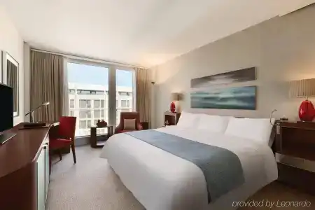 Fairmont Grand Geneva - 7