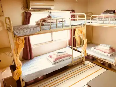 IM Guest House - Hostel - 38