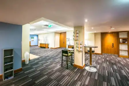 Holiday Inn Cambridge by IHG - 8