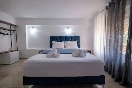 Elite - 50