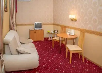 Lermontovskiy - 52