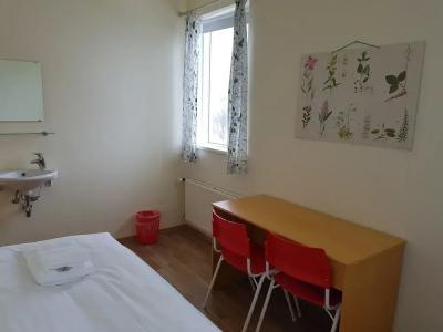 Húsabakki Guesthouse - 2