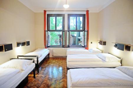 Sir Toby's Hostel - 1