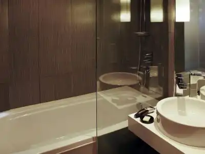 Mercure Hanoi La Gare - 76