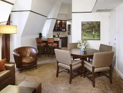 The Emily Morgan San Antonio - a DoubleTree by Hilton - 22