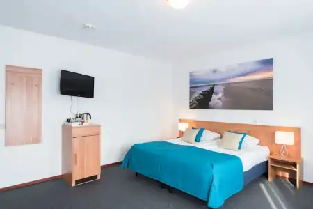 Hotel - 69
