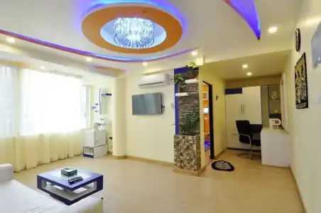 Royal Penguin Boutique & Spa - 128