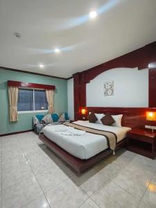 New Forest Patong - 38