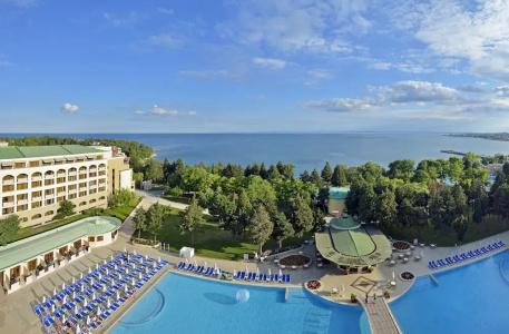Sol Nessebar Palace Resort & Aquapark - All Inclusive - 57
