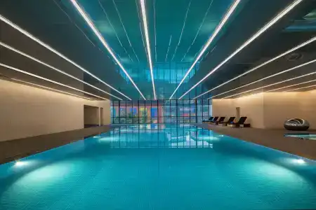 HUALUXE Shanghai Changfeng Park by IHG - 13