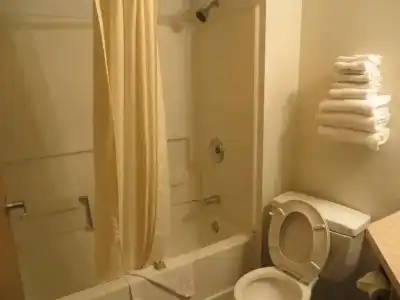 Super 8 by Wyndham Austin North/University Area - 20