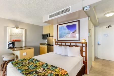Kahana Beach Vacation Club - 25
