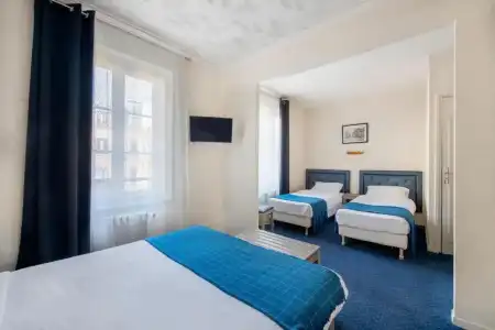 Royal Hôtel - 46