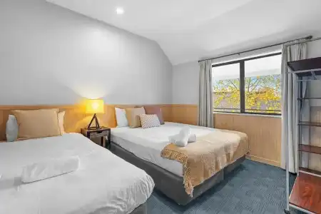 Christchurch Top 10 Holiday Park - 27