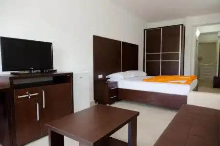 Art Apartments - 64