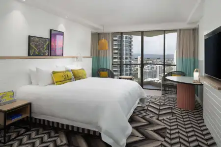 QT Gold Coast - 53