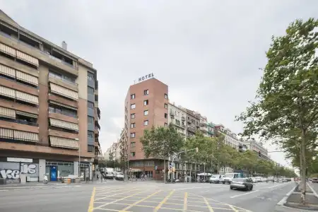 Brick Barcelona - 0