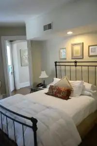 Inn at 835 Boutique - 87