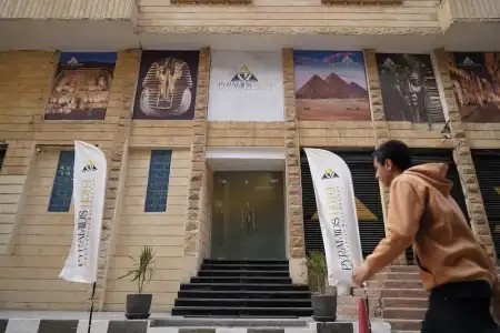 Pyramids - 0