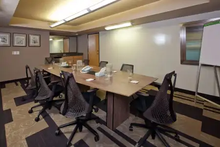 Best Western Plus Scottsdale Thunderbird Suites - 14