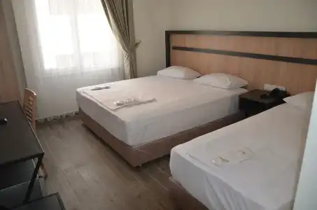 Piyes Otel - 66