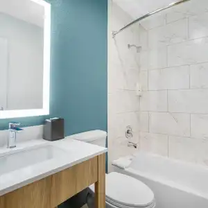 Quality Inn & Suites - 26
