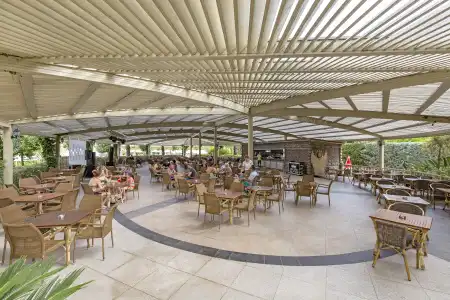Royal Holiday Palace - 33