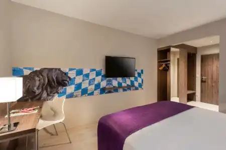 ibis Styles - 26