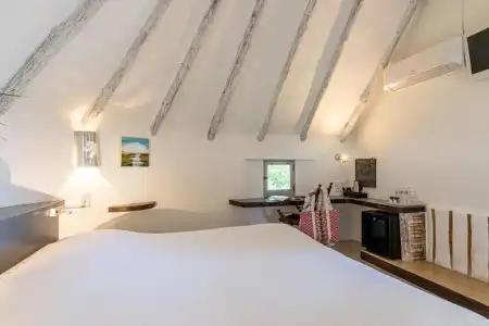 Auberge Cavaliere du Pont Des Bannes - 65