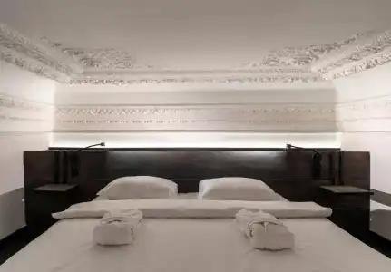 Globe Runner Rooms & Dorms - 88