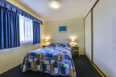 Allambi Holiday Apartments - 1
