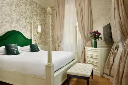 San Firenze Apartment - 16