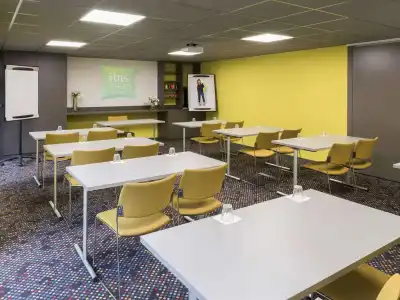 ibis Styles Lyon Confluence - 19