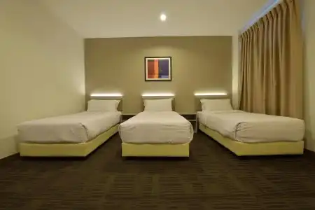 Abell Kuching - 104