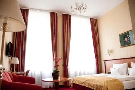 Opera Suites - Self Check-in - 50