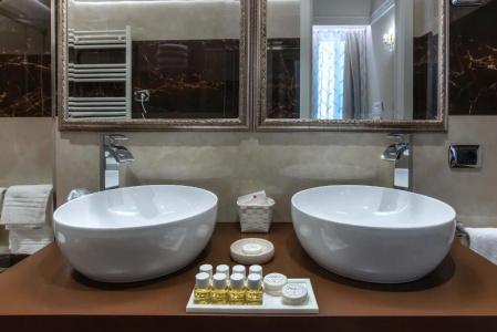 I TRE MOSCHETTIERI - D' ARTAGNAN Luxury Guest House - 90