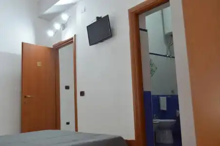 B&B Scalea Rooms - 22