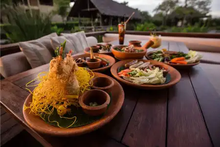 MUTHI MAYA Forest Pool Villa Resort - 11