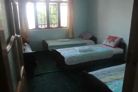 Canal Hostel - 4